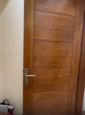 Furnished Amenities in 2 BHK Builder Floor at Lajpat Nagar I – for Rent