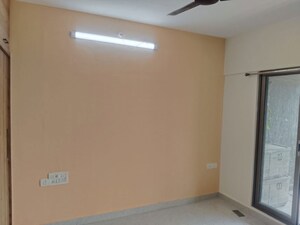 2 BHK Apartment For Rent in MJ Shah Centrio, Govandi