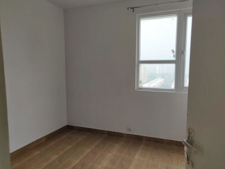 Room, tulip-lemon 2 Bedroom 550 Sq.Ft. Apartment In Sector 69 Gurgaon 10450764