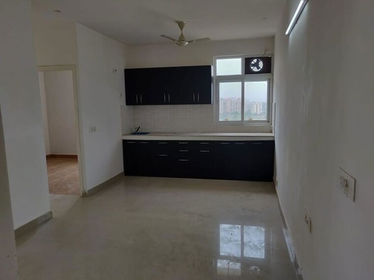 Room, tulip-lemon 2 Bedroom 550 Sq.Ft. Apartment In Sector 69 Gurgaon 10450764