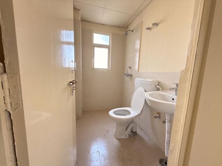 Bathroom, conscient-habitat-78 3 Bedroom 910 Sq.Ft. Apartment In Sector 78 Faridabad 10450724