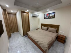 1 BHK Builder Floor For Rent in Sector 27