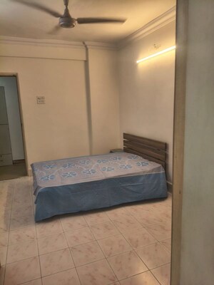 3 BHK Apartment For Rent in Sunny Side Apartment, Andheri West