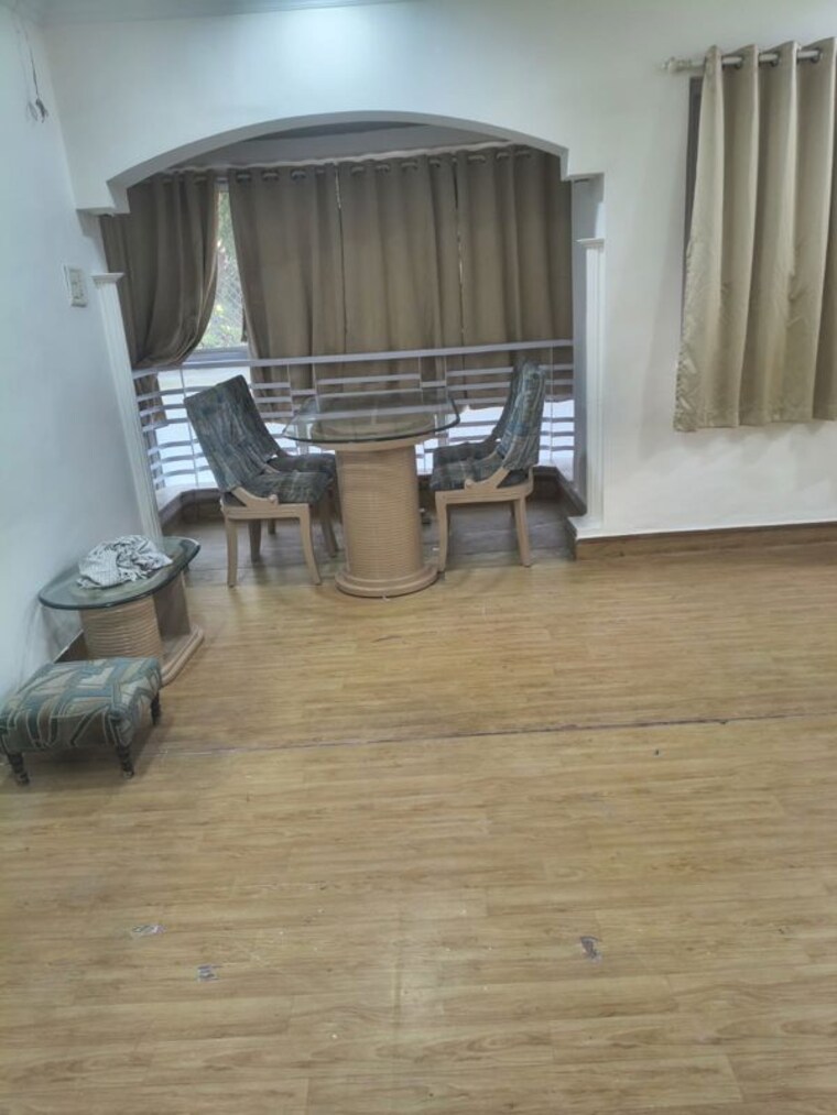 Gym, sunny-side-apartment 3 Bedroom 1200 Sq.Ft. Apartment In Andheri West Mumbai 10450812
