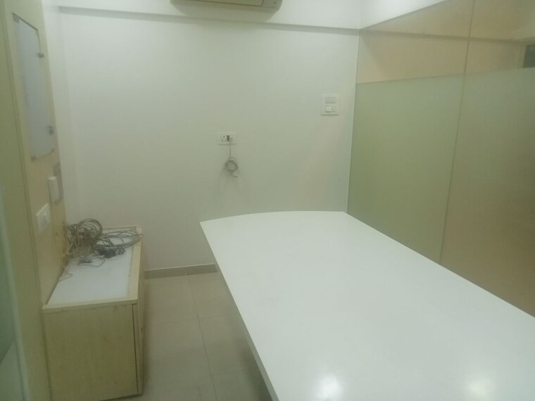 Room, cbd belapur sector 15 Commercial Office Space 950 Sq.Ft. In Cbd Belapur Sector 15 Navi Mumbai 10450803