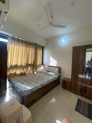1 BHK Apartment For Rent in Ahura Pearl Suites, Mundhwa