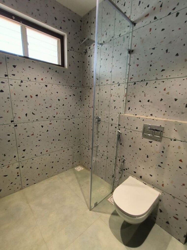 Washroom, tulsi-shree-kanha-bunglows 4 Bedroom 1220 Sq.Ft. Villa In Bhayli Vadodara 10450456