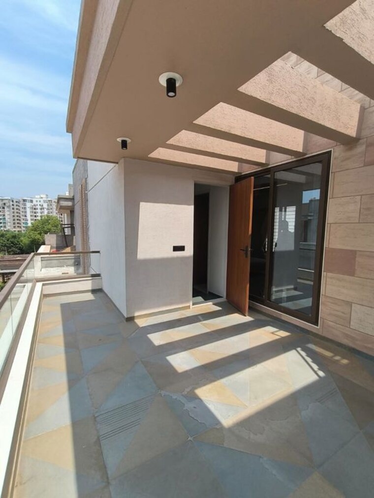 Balcony, tulsi-shree-kanha-bunglows 4 Bedroom 1220 Sq.Ft. Villa In Bhayli Vadodara 10450456