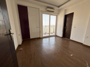 Room in 3 BHK Apartment at Casa Woodstock, Sector 16c Greater Noida – for Sale