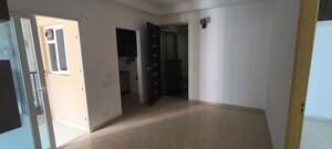 Room in 2 BHK Apartment at Gaur City 2 - 14th Avenue, Sector 16c Greater Noida – for Sale