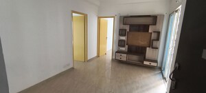Room in 2 BHK Apartment at Gaur City 2 - 14th Avenue, Sector 16c Greater Noida – for Sale