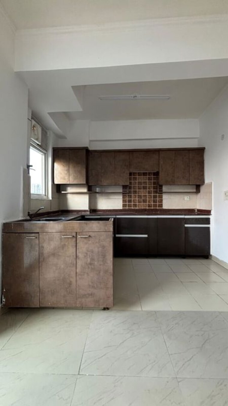 Kitchen, gulshan-bellina 3 Bedroom 1495 Sq.Ft. Apartment In Sector 16 Greater Noida Greater Noida 10450894
