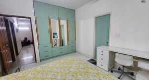 Room in 3 BHK Apartment at Nagarjuna Green Ridge, Hsr Layout – for Rent