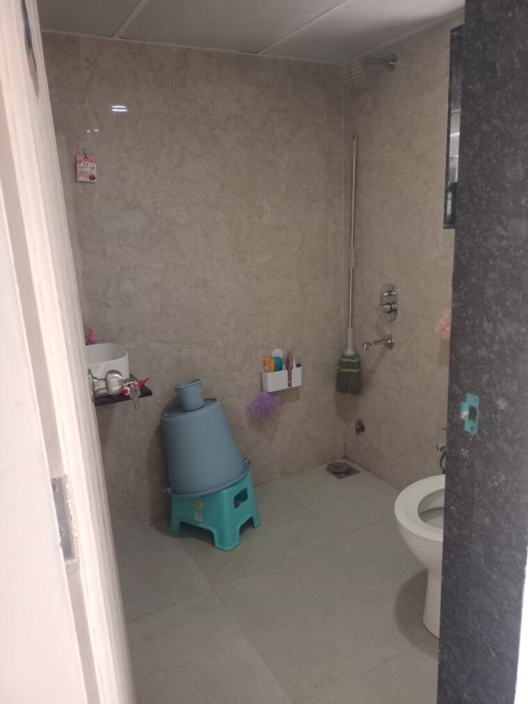Bathroom, royal-palms-garden-view 1 RK 340 Sq.Ft. Apartment In Goregaon East Mumbai 10450864