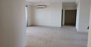 Room in 3 BHK Apartment at Chintels Serenity, Sector 109 – for Sale