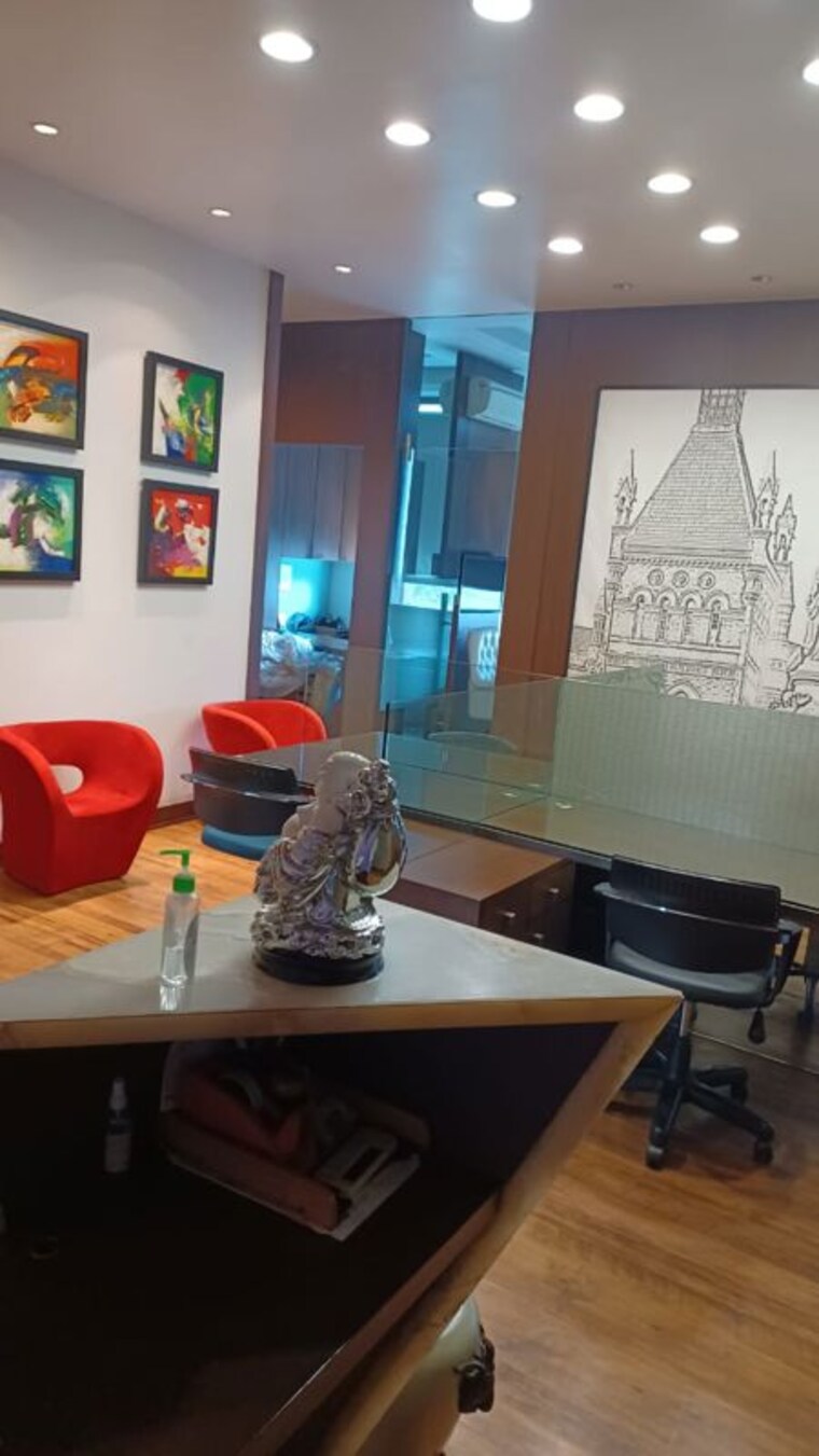 Team Area, astral-centre Commercial Office Space 2800 Sq.Ft. In Jacob Circle Mumbai 10450895