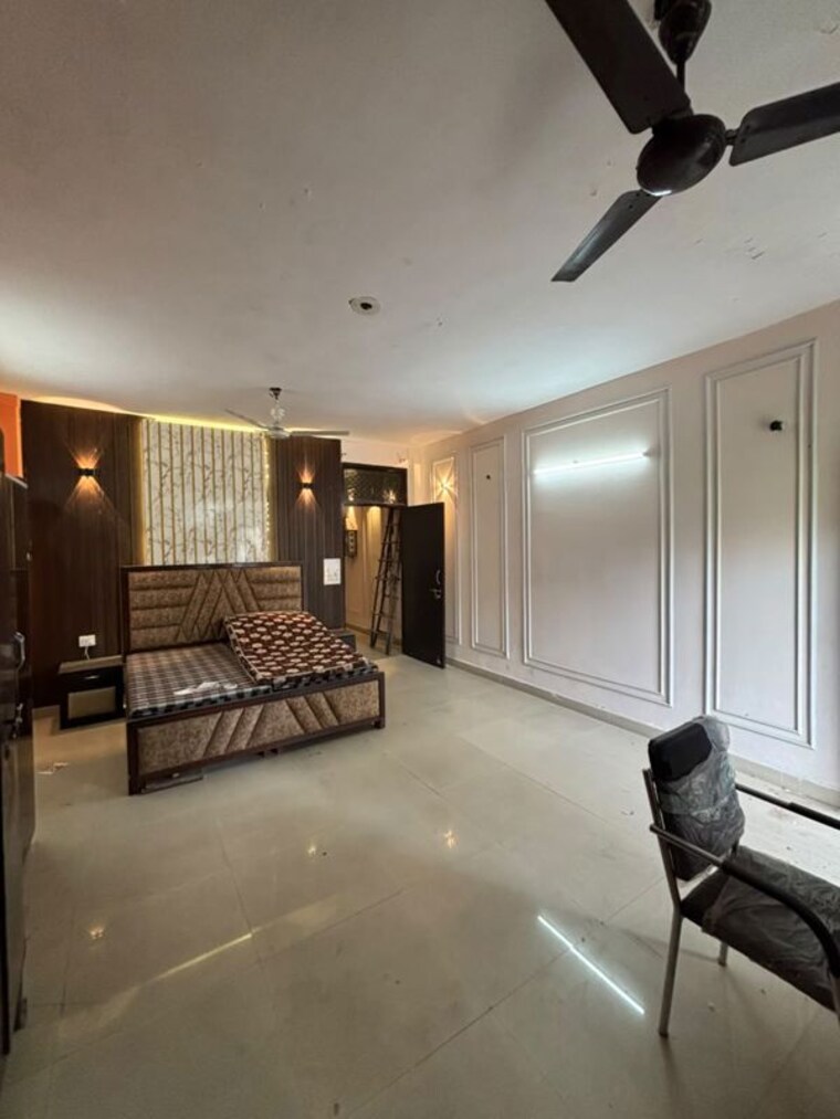 Living Room, ramesh nagar 2 Bedroom 100 Sq.Ft. Builder Floor In Ramesh Nagar Delhi 10450877
