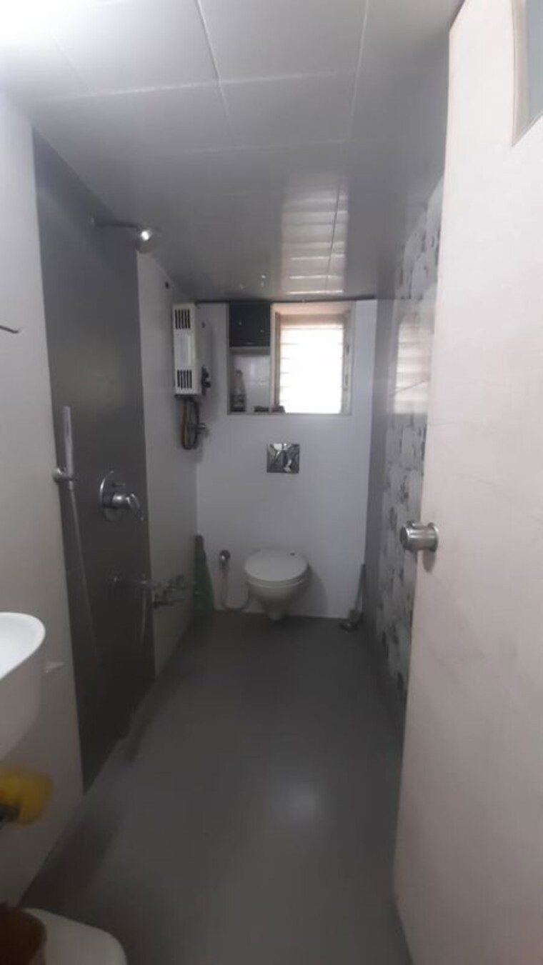 Bathroom, kanakia-space-samarpan-exotica 2.5 Bedroom 1150 Sq.Ft. Apartment In Borivali East Mumbai 10450899
