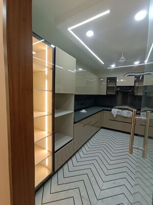 3.5 BHK Builder Floor For Sale in East Of Kailash