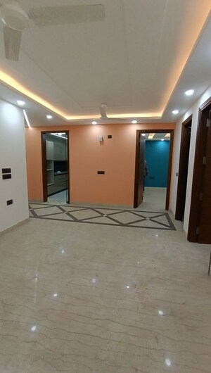 Room in 3.5 BHK Builder Floor at East Of Kailash – for Sale