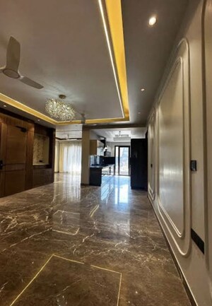 Building Lobby in 3.5 BHK Builder Floor at Malviya Nagar – for Sale