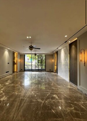 Building Lobby in 3.5 BHK Builder Floor at Malviya Nagar – for Sale