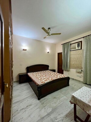 Bedroom in 2 BHK Independent House at Sector 31 – for Rent