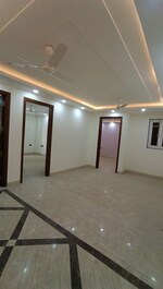 Studio  + Basement 260 Sq.Yd. Builder Floor in Nehru Place