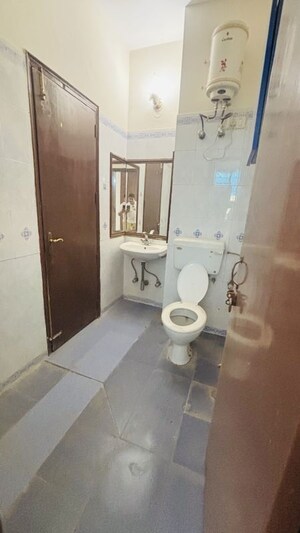 Bathroom in 3 BHK Builder Floor at Suncity – for Rent