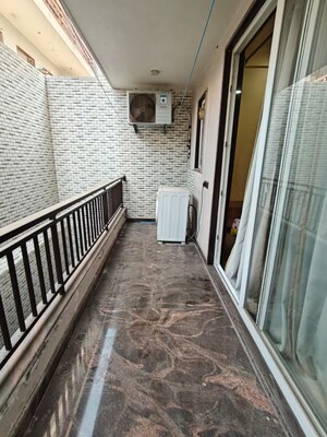 Balcony in 1 BHK Builder Floor at Sector 42 – for Rent