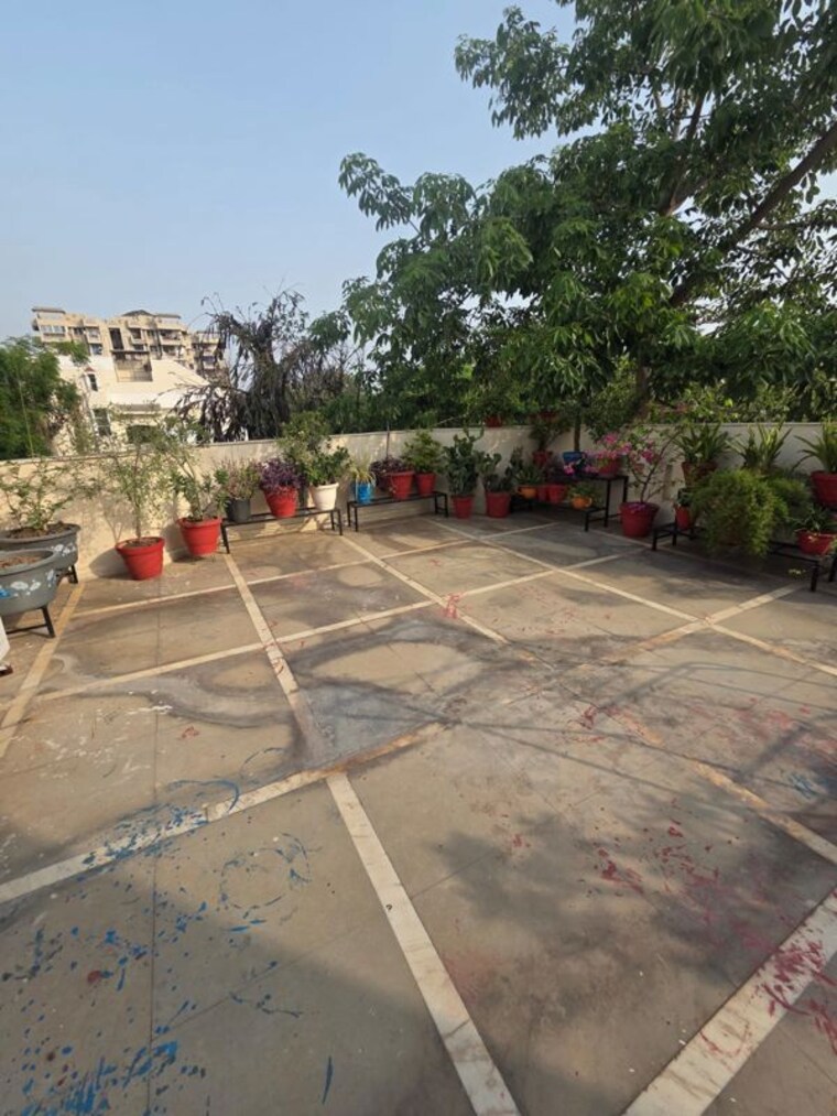  Parking, eldeco-residency-greens 4 Bedroom 3200 Sq.Ft. Apartment In Pi Greater Noida Greater Noida 10450950