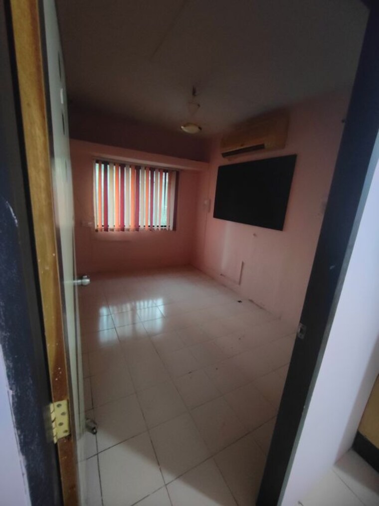 Other, laxmi-classic-yerwada Commercial Office Space 500 Sq.Ft. In Yerawada Pune 10450973