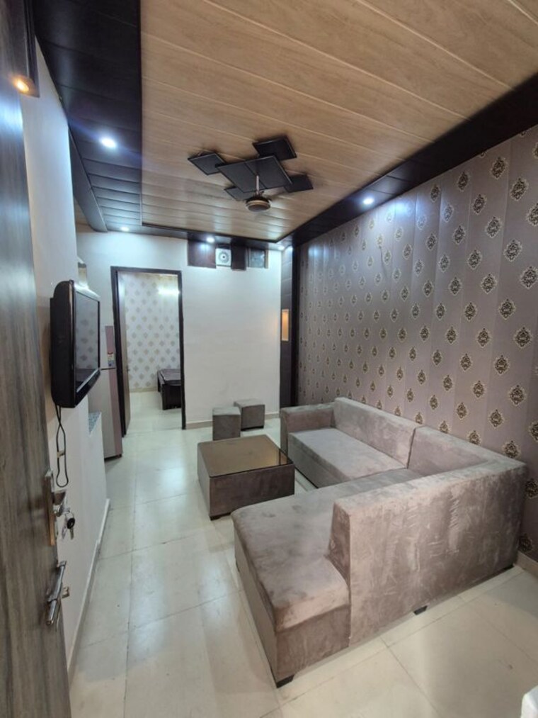 Team Area, ramesh nagar 1 Bedroom 50 Sq.Yd. Builder Floor In Ramesh Nagar Delhi 10450975