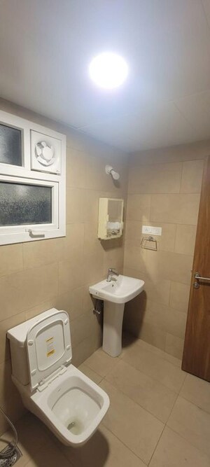 Bathroom in 1 BHK Apartment at Prestige Primrose Hills, Banashankari 6th Stage – for Rent