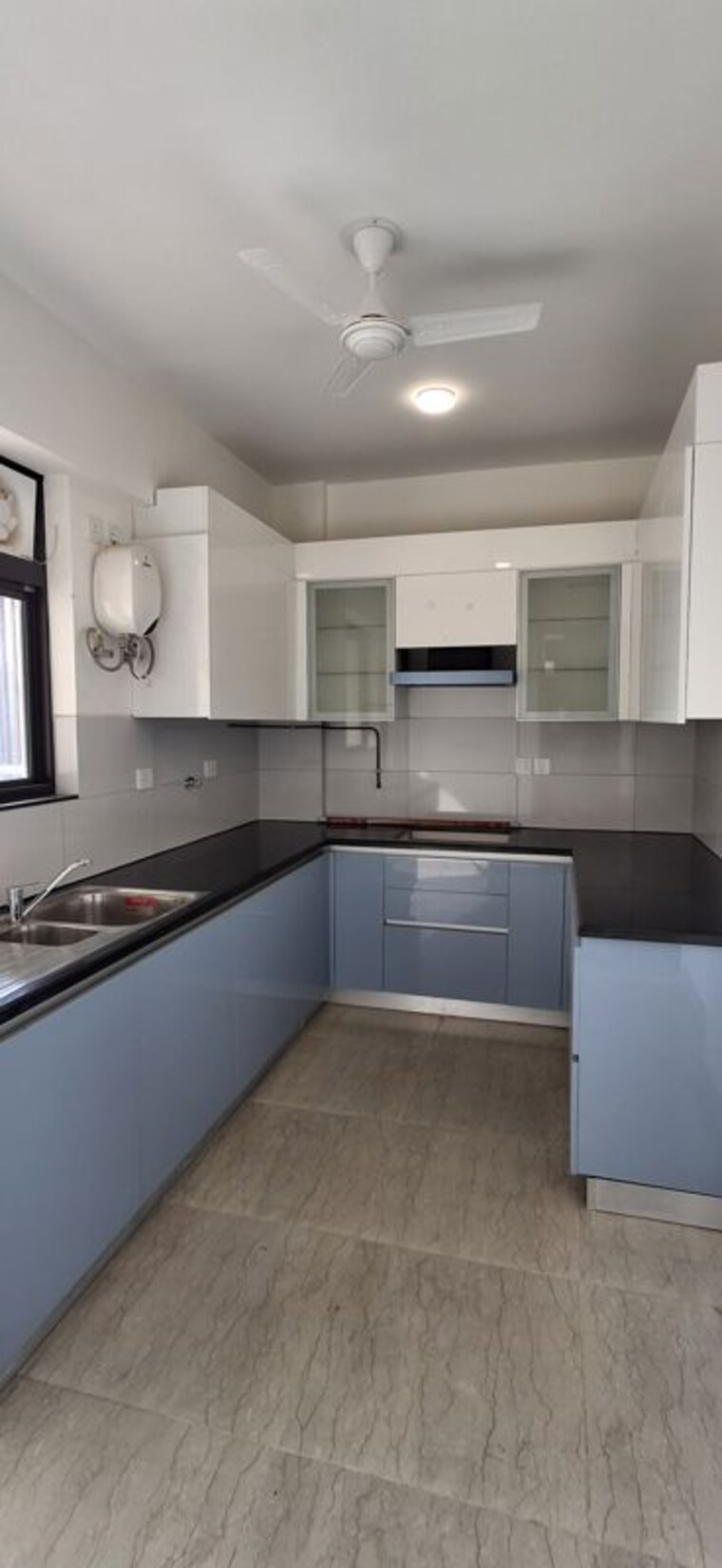 Kitchen, krisumi-waterfall-suites 3 Bedroom 1956 Sq.Ft. Apartment In Sector 36a Gurgaon 10450969