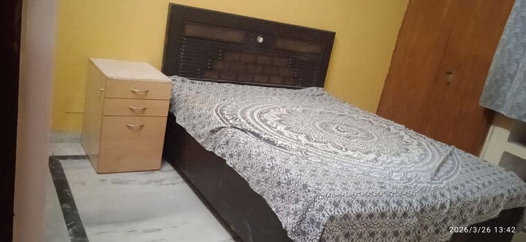 Bedroom, sector 31 2 Bedroom 1700 Sq.Ft. Independent House In Sector 31 Gurgaon 10450991
