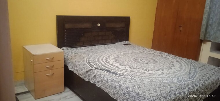 Bedroom, sector 31 2 Bedroom 1700 Sq.Ft. Independent House In Sector 31 Gurgaon 10450991