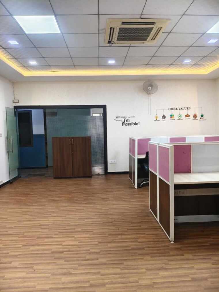 Kitchen, sector 63 Commercial Office Space 800 Sq.Ft. In Sector 63 Noida 10450821
