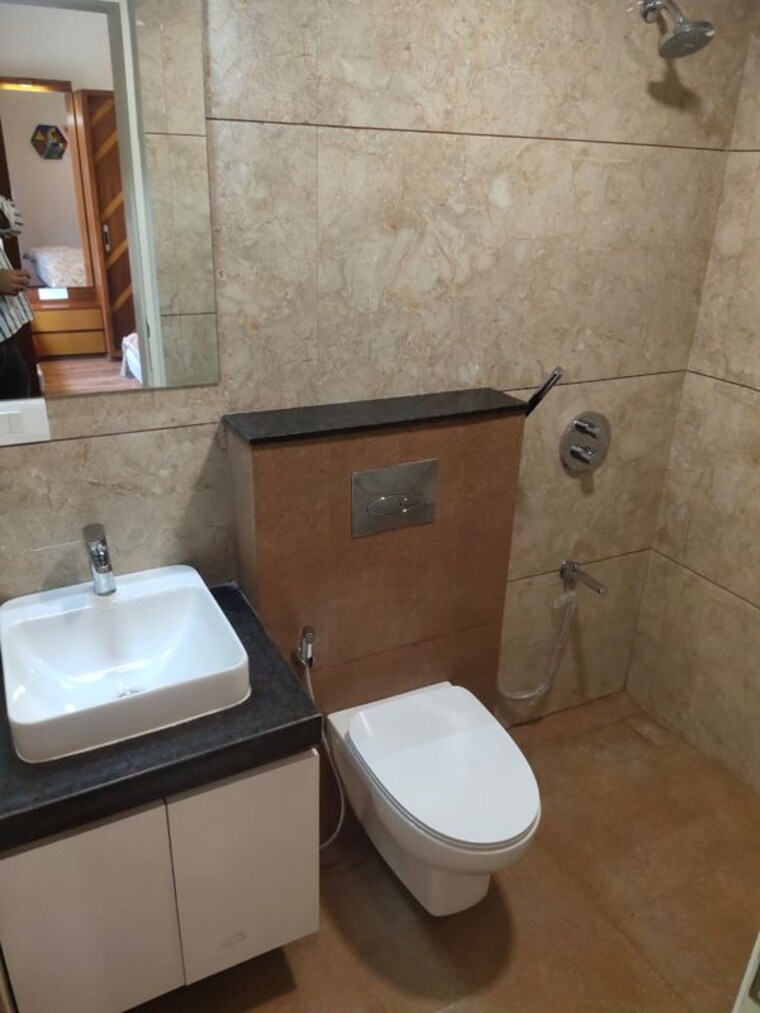 Bathroom, darshanam-splendora-2 3 Bedroom 1020 Sq.Ft. Apartment In Bhayli Vadodara 10450988