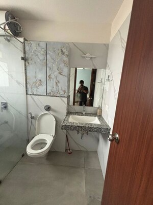 Bathroom in 3 BHK Apartment at Amanora Adreno Towers, Hadapsar – for Rent