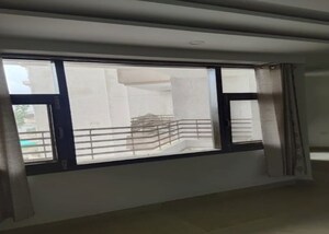 Room in 2 BHK Apartment at Sector 12 – for Rent
