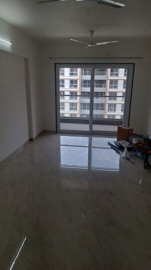 Room in 3 BHK Apartment at Shubh Nirvana, Viman Nagar – for Rent