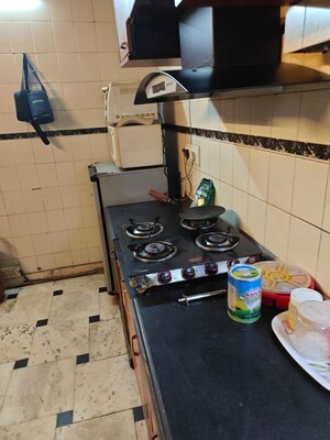 Kitchen in 1 BHK Builder Floor at Lajpat Nagar ii – for Rent