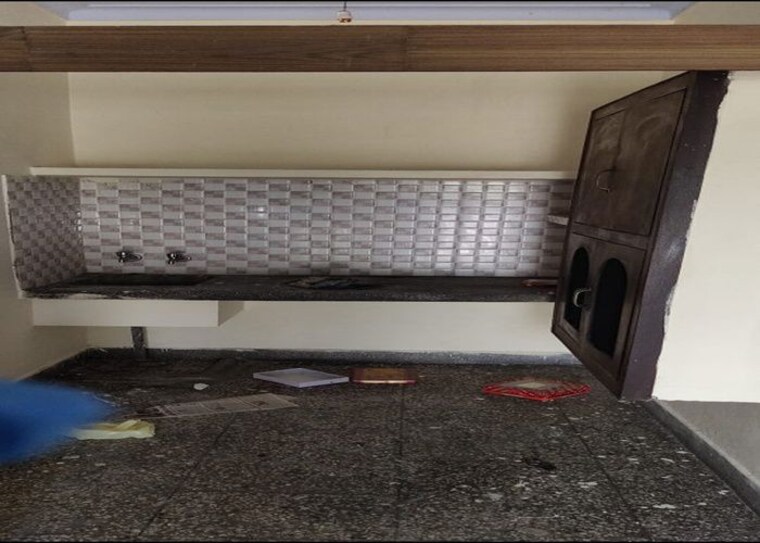 Kitchen, sector 12 3 Bedroom 300 Sq.Yd. Apartment In Sector 12 Sonipat 10451045