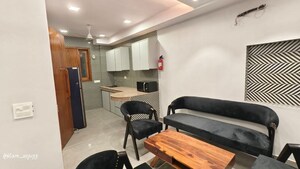 Team Area in 1 BHK Builder Floor at Lajpat Nagar I – for Rent