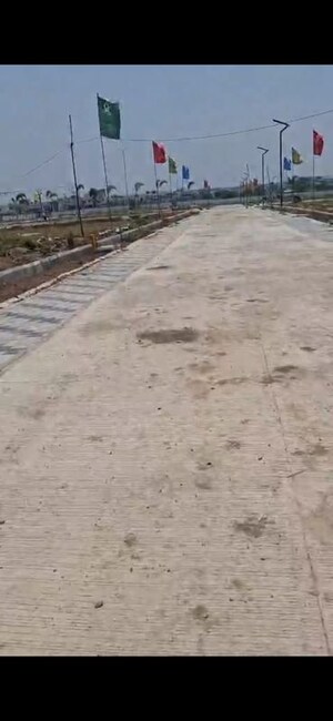  Plot For Sale in Nadergul