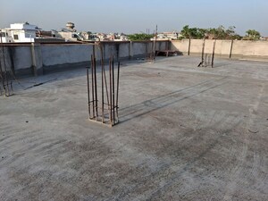  Showroom For Sale in Ashiyana