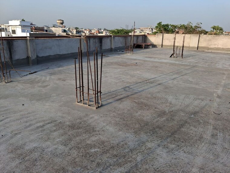 Room, ashiyana Commercial Showroom 4600 Sq.Ft. In Ashiyana Lucknow 10451090