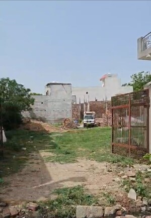 Plot Area in  Land at Saini – for Rent