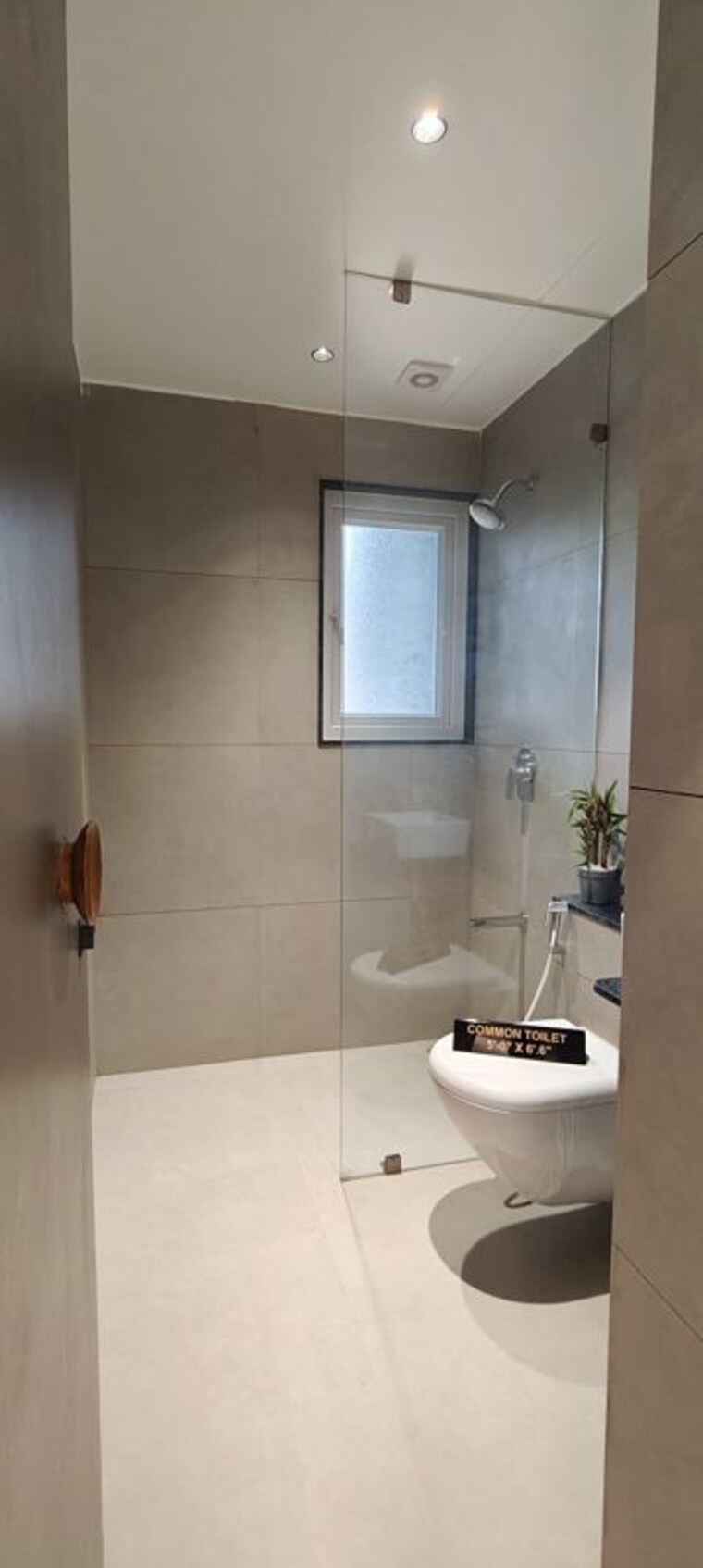 Bathroom, shree-mayur-44 3 Bedroom 1410 Sq.Ft. Apartment In Bhayli Vadodara 10451122